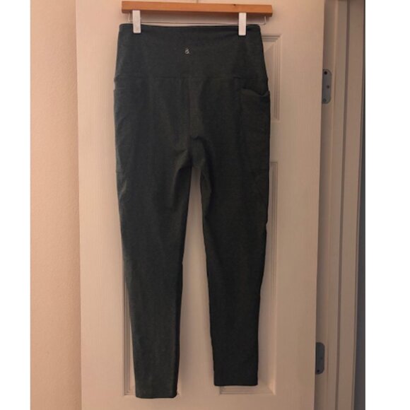 NWT: LOFT Lou & Grey High Waist Heathered Luvstretch Side Pocket Leggings, M - Picture 4 of 6